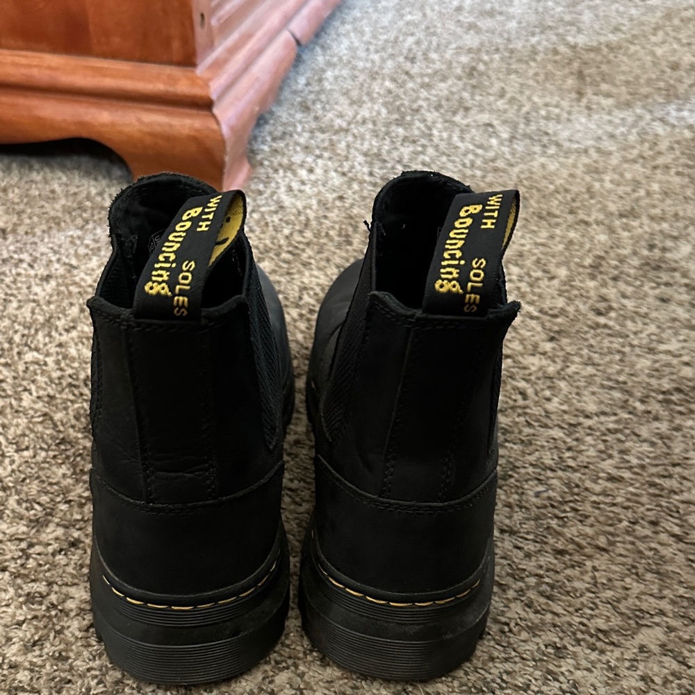 Dr. Martens Black Chelsea Boots for Men or Women - Picture 4 of 6